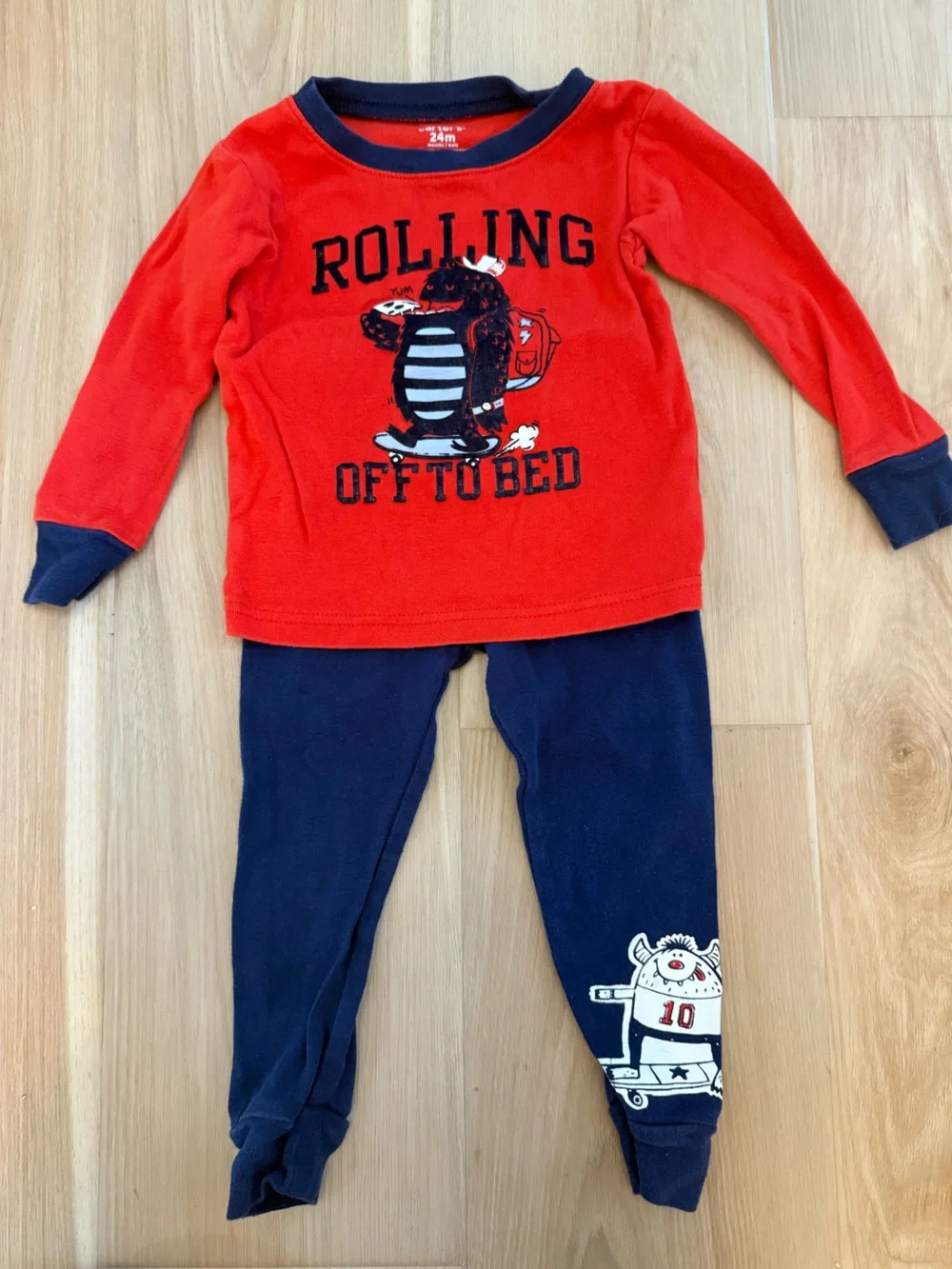 Carter’s Boys 24M Pajamas 2 Piece Monster Skateboard Long Sleeve PJ Set
